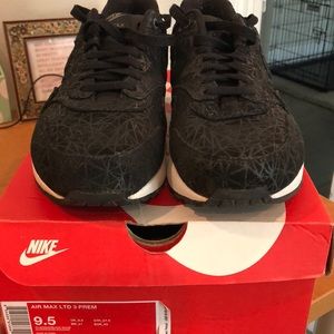 Nike Air Max LTD 3 PREM